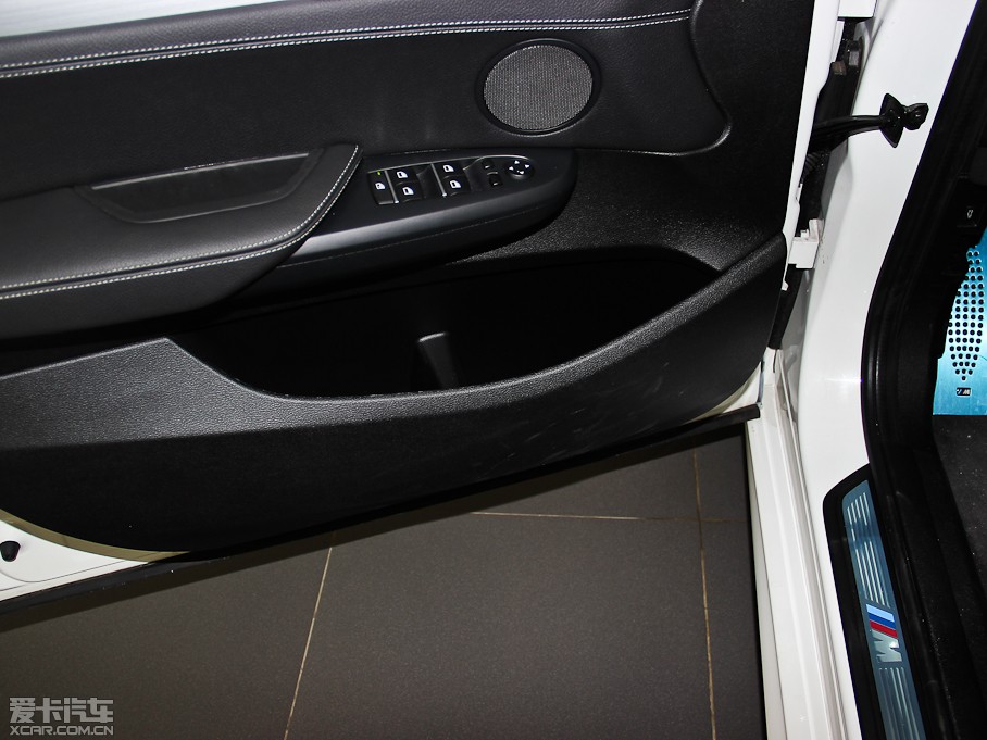 2013RX3M(jn)ڣ Ŀ xDrive35i A