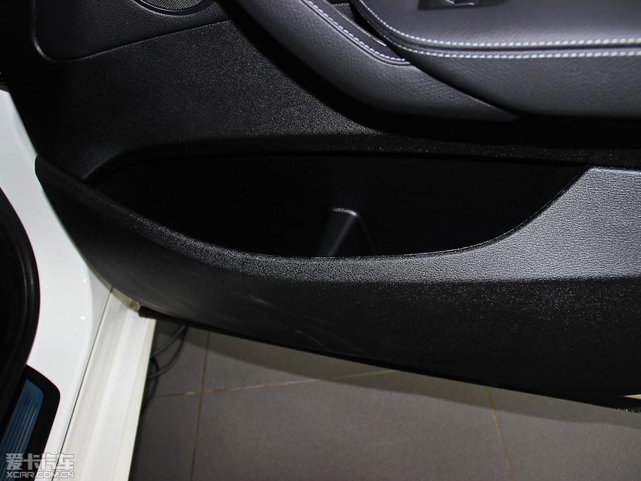 2013RX3Mڣ Ŀ xDrive35i A