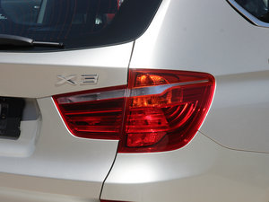 2013Ŀ xDrive20i A ^