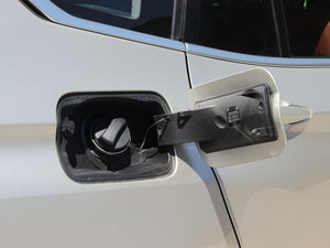 2013Ŀ xDrive20i A w