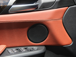 2013Ŀ xDrive20i A g