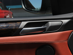 2013Ŀ xDrive20i A g