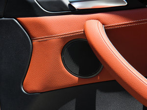 2013Ŀ xDrive20i A g