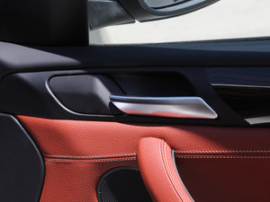 2013Ŀ xDrive20i A g