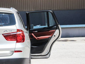 2013Ŀ xDrive20i A g