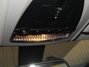 2013Ŀ xDrive20i A g