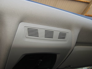 2013Ŀ xDrive20i A g