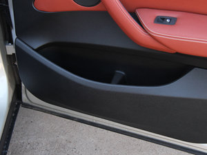 2013Ŀ xDrive20i A g