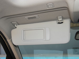 2013Ŀ xDrive20i A g