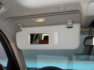 2013款改款 xDrive20i 豪华型 遮阳板（左）