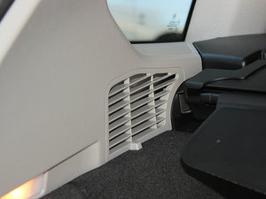 2013Ŀ xDrive20i A g