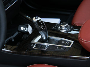 2013款改款 xDrive20i 豪华型 换挡杆