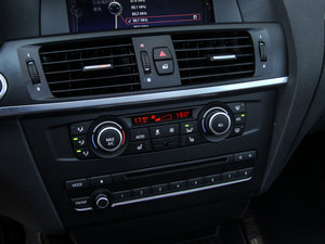 2013Ŀ xDrive20i A п؅^