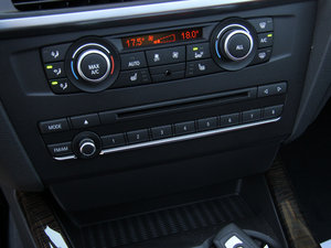 2013Ŀ xDrive20i A п؅^