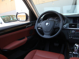 2013Ŀ xDrive20i A п؅^