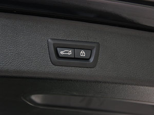 2013Ŀ xDrive35i A g