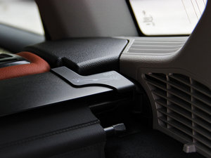 2013Ŀ xDrive35i A g