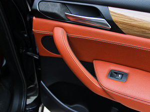 2013Ŀ xDrive35i A g