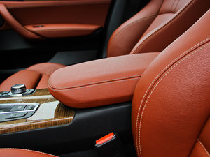 2013Ŀ xDrive35i A g