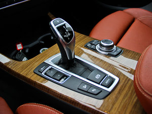 2013Ŀ xDrive35i A п؅^