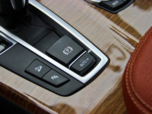 2013Ŀ xDrive35i A п؅^