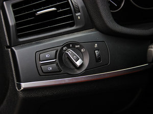 2013Ŀ xDrive35i A п؅^