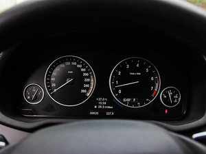 2013Ŀ xDrive35i A п؅^