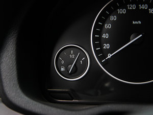 2013Ŀ xDrive35i A п؅^(q)