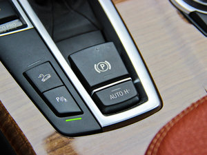 2013Ŀ xDrive35i A п؅^(q)