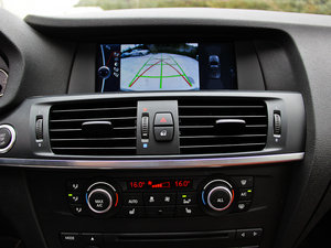 2013Ŀ xDrive35i A п؅^(q)