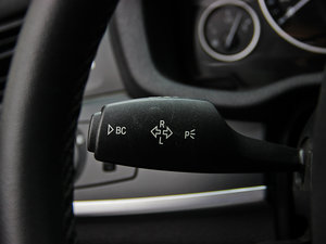 2013Ŀ xDrive35i A п؅^(q)