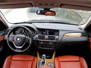 2013Ŀ xDrive35i A п؅^(q)