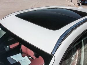 2013款改款 xDrive28i 领先型 车顶