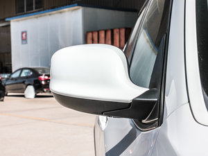 2013Ŀ xDrive28i I ^