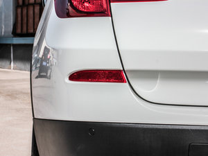 2013Ŀ xDrive28i I ^