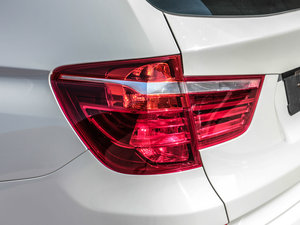 2013Ŀ xDrive28i I ^