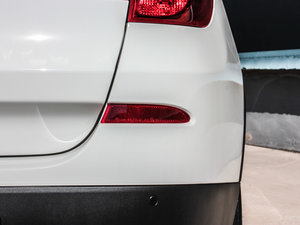 2013Ŀ xDrive28i I ^