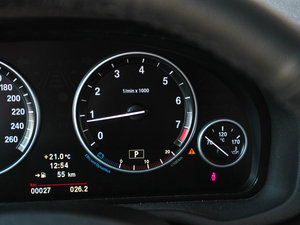 2013Ŀ xDrive28i I п؅^