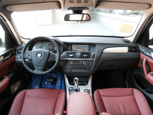 2013款改款 xDrive28i 领先型 内饰全景
