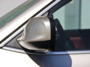 2013Ŀ xDrive28i A ^