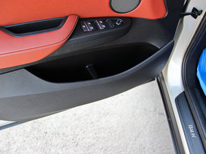 2013Ŀ xDrive28i A g