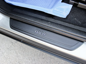 2013Ŀ xDrive28i A g