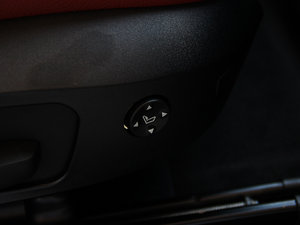 2013Ŀ xDrive28i A g