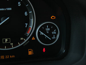 2013Ŀ xDrive28i A п؅^(q)