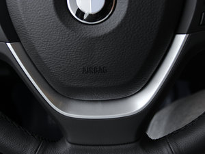 2013Ŀ xDrive28i A п؅^(q)