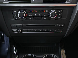 2013Ŀ xDrive28i A п؅^(q)