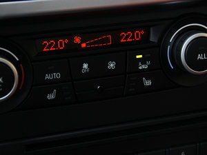 2013Ŀ xDrive28i A п؅^(q)