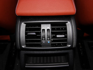 2013Ŀ xDrive28i A g