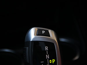 2013Ŀ xDrive28i A п؅^(q)