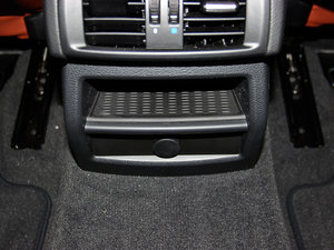 2013Ŀ xDrive28i A g